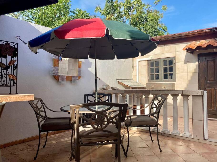 3-Bedroom Villa With A Jacuzzi Noord Bagian luar foto